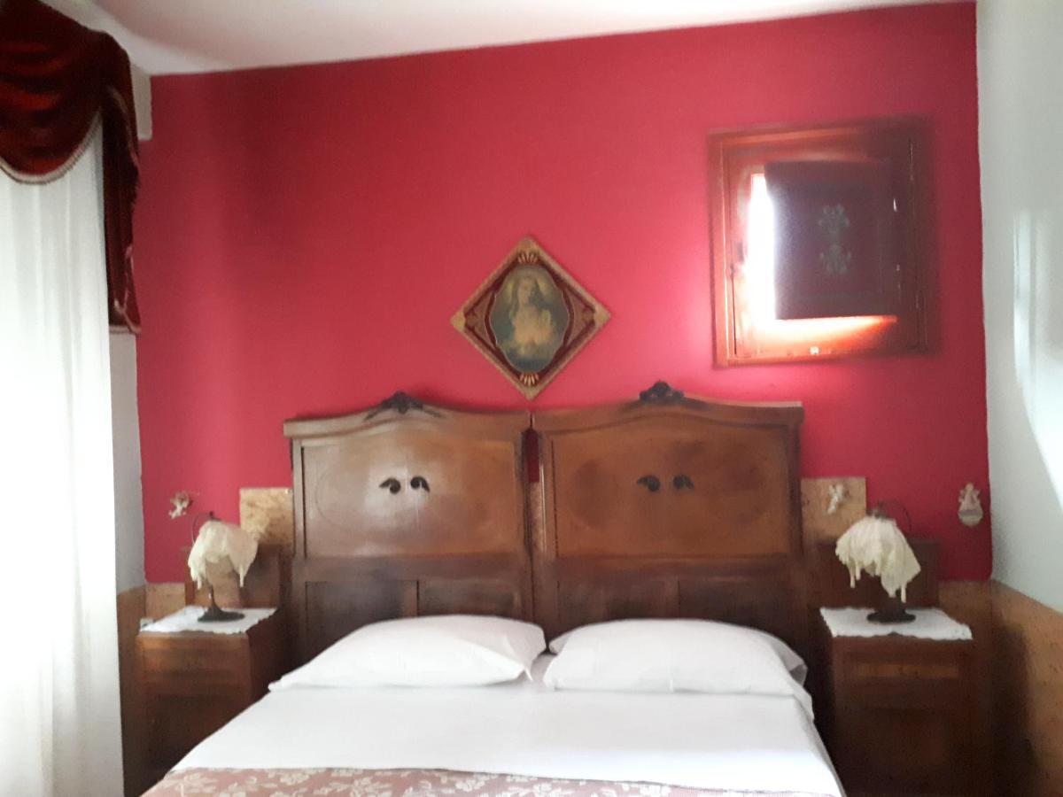 Bed and Breakfast Sicilia In Miniatura "L'Atelier Dell'Etna" Zafferana Etnea Exterior foto